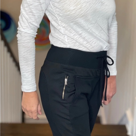 SUZY D LONDON Women's Black Jogger Pants,size L,Made in Italy,NWT - Picture 14 of 16